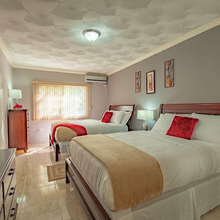 Tropical Escape Villa Ocho Rios Ngoại thất bức ảnh
